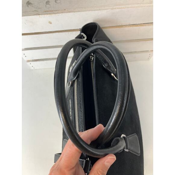 MICHAEL KORS, LARGE DYED CALF HAIR BLACK LEATHER SHOULDER BAG - Picture 10 of 16